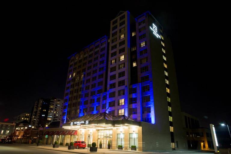 StationPark All Suite Hotel 