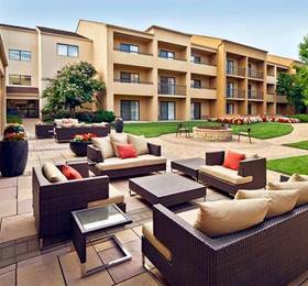 Courtyard Fairfax Fair Oaks  в Ферфаксе