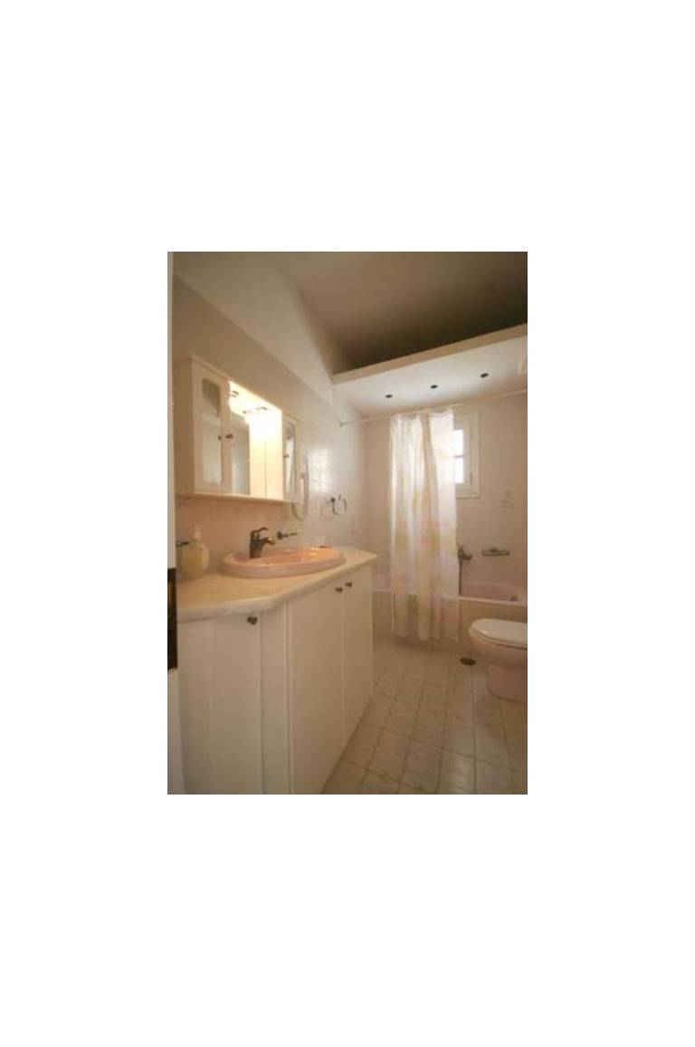 Hara Studios and Apartments 