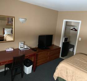 Village Inn Motel - Sudbury  в Садбери