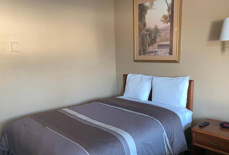 Village Inn Motel - Sudbury 