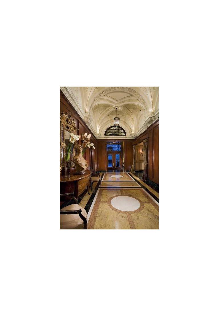 Hotel Le St. James Montreal 