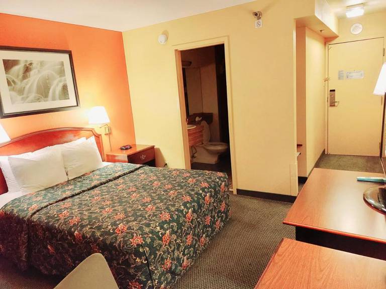 Ramada Reno Hotel & Casino 