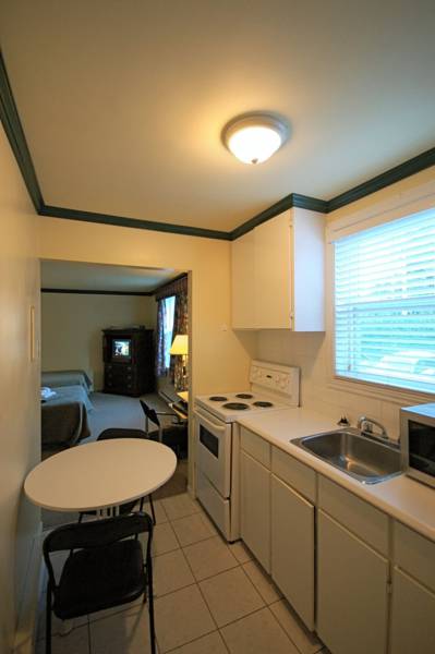Hotel Auberge Michel Doyon  2*