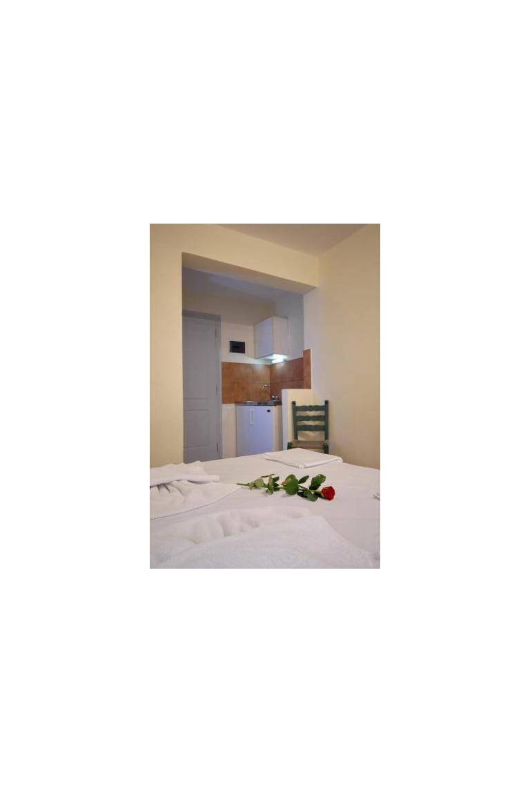Jason Studios & Apartments 