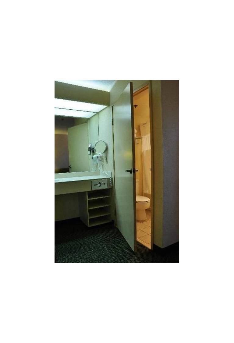 Hawthorn Suites Sacramento 
