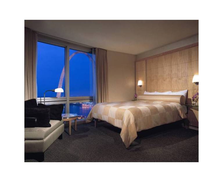 Millennium Hotel St. Louis 