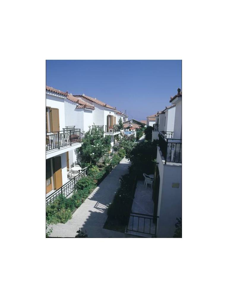 Christinantzela Apartments 
