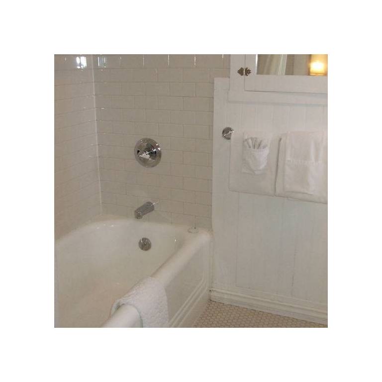 Rosewood Bed and Breakfast 
