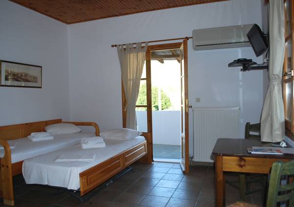 Sirocos Rooms And Studios 3* Греция, Парика
