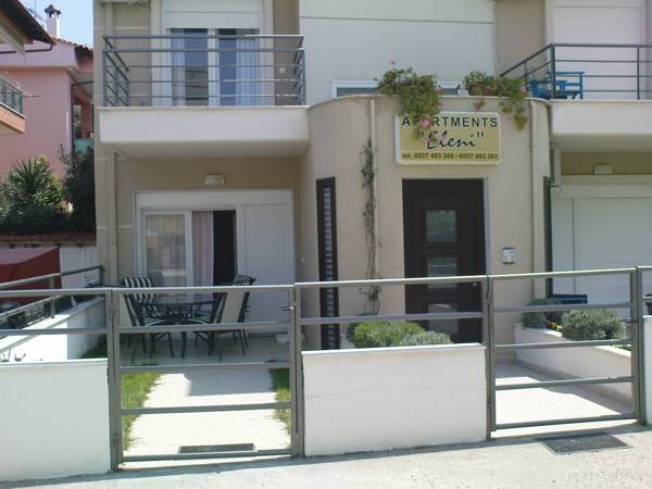 Apartments Eleni 4 Seasons