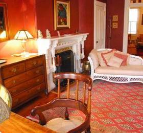 Туры в Dupont at the Circle B & B  в США