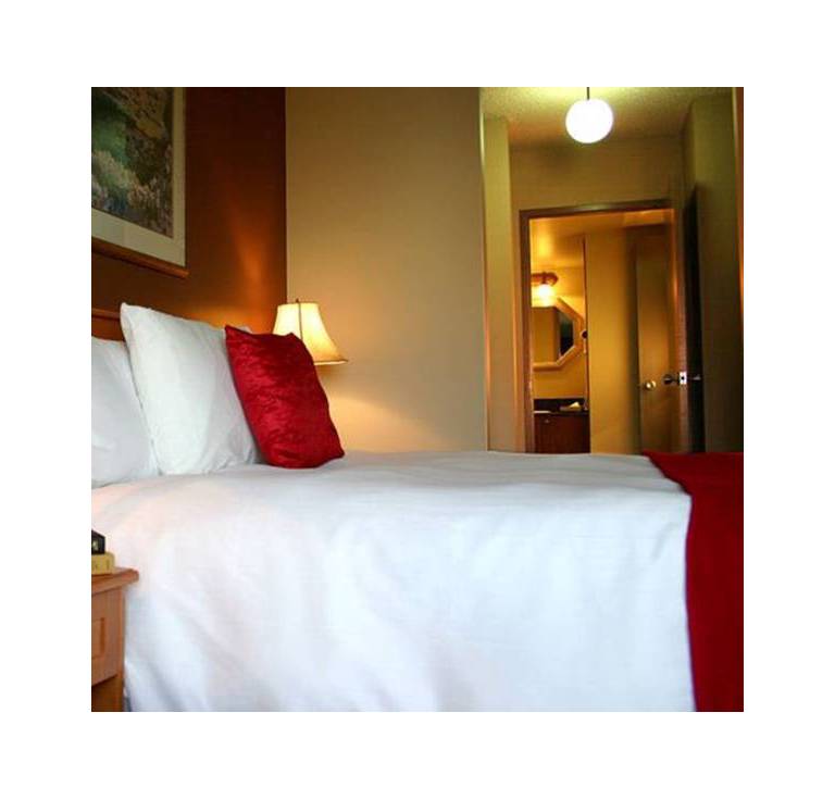 Alberta Place Suite Hotel 