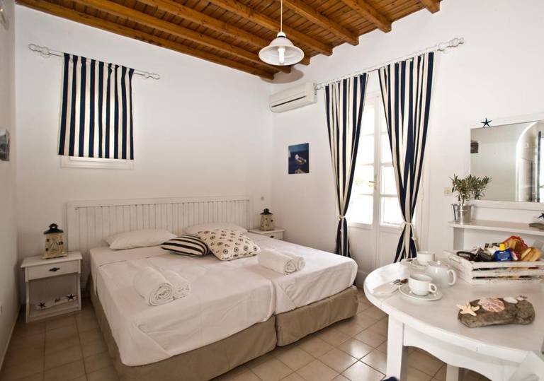 Gryparis Club Apartments