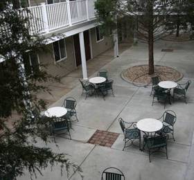 Affordable Suites Augusta  в Августе