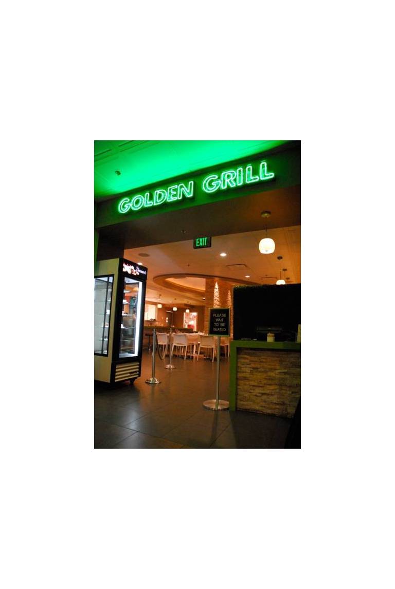Gold Spike Hotel & Casino 