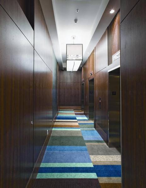 Coast Coal Harbour Hotel  4*
