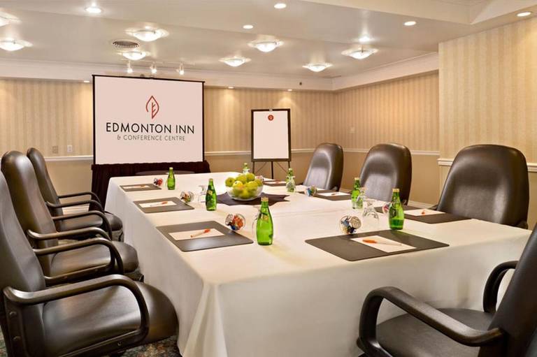 Ramada Conference Centre 