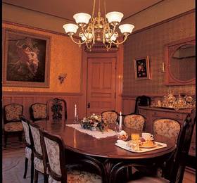 Туры в Nagle Warren Mansion B&B  в США