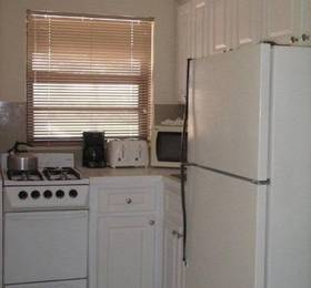 Nevada Beach Apartments  в Голливуде