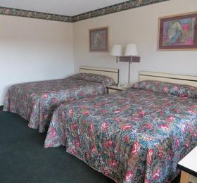 TravelStar Inn & Suites  в Колорадо-Спрингс