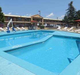 Отдых в TravelStar Inn & Suites  - США, Колорадо-Спрингс