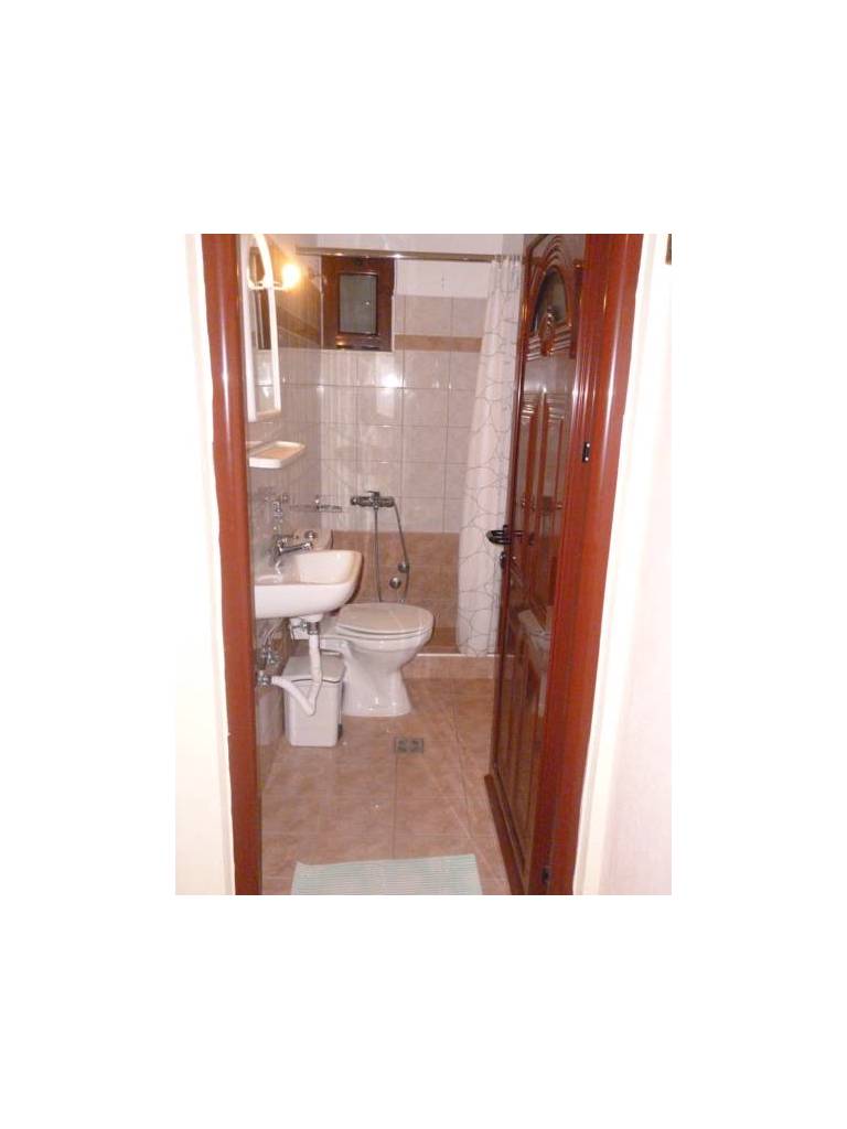 Vasiliki Tsironi Rooms 