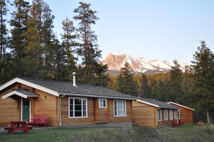 Jasper House Bungalows  3* Канада, Джаспер