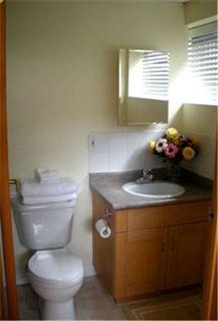 Caruso's Accommodation  3* Канада, Джаспер