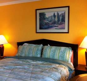 Отдых в Holiday Motel - Fresno  - США, Фресно