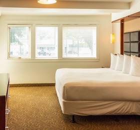 Отдых в Coast Penticton Hotel  - Канада, Пентиктон