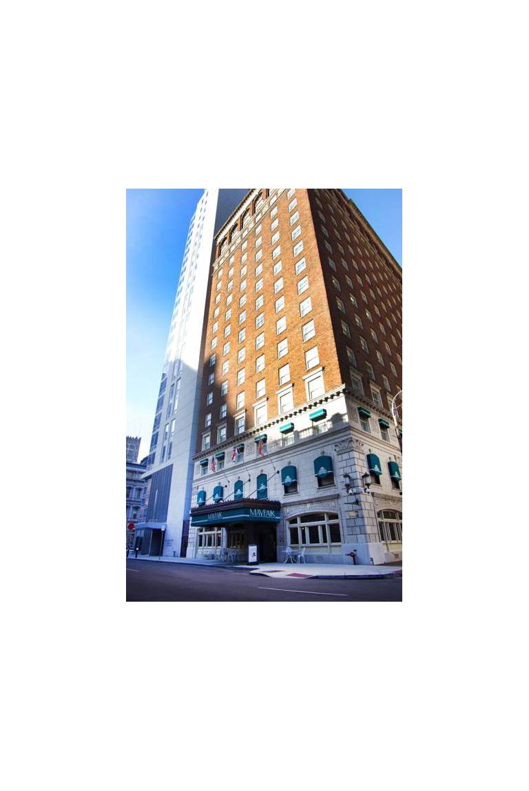 Roberts Mayfair Hotel 