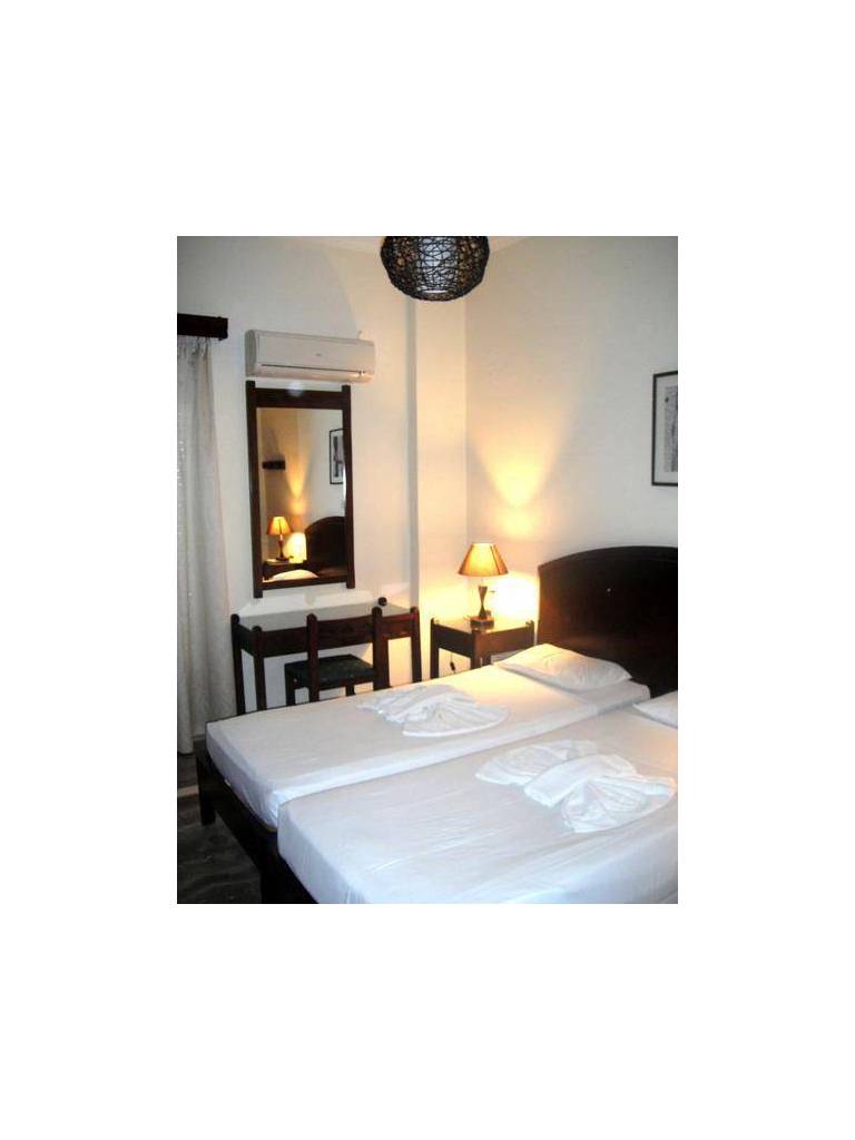 Kalamaki Mare Suites 