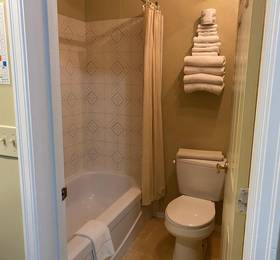 Отдых в Spanish Villa Resort  - Канада, Пентиктон