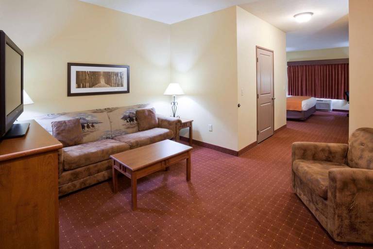 Arbuckle Lodge Fargo 