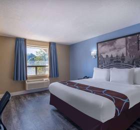 Отдых в Super 8 Toronto East  - Канада, Торонто