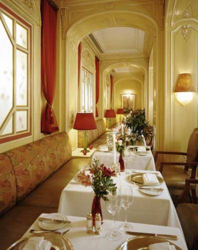 Hotel Plaza Athenee  5* США, Нью-Йорк