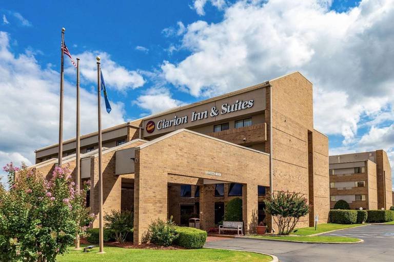 Tulsa Square Hotel 