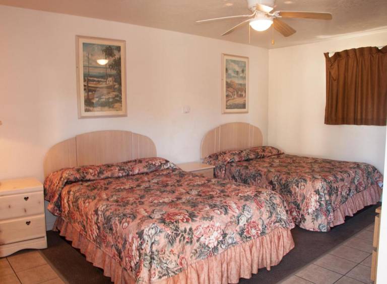 Mission Bell Motel 