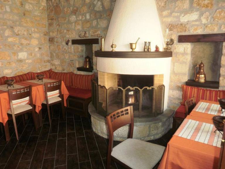 Hagiati Guesthouse 