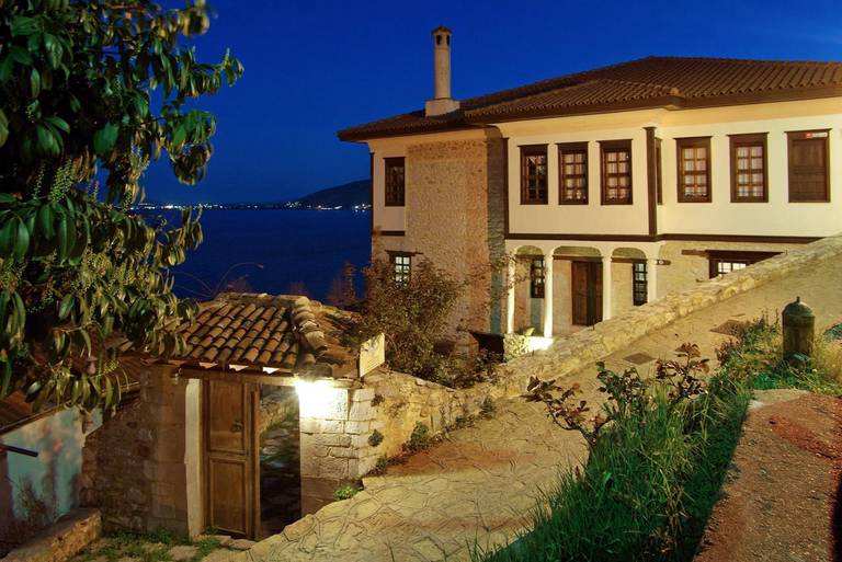 Vergoula's Mansion 