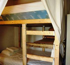 Econo Youth Hostel  в Монреале