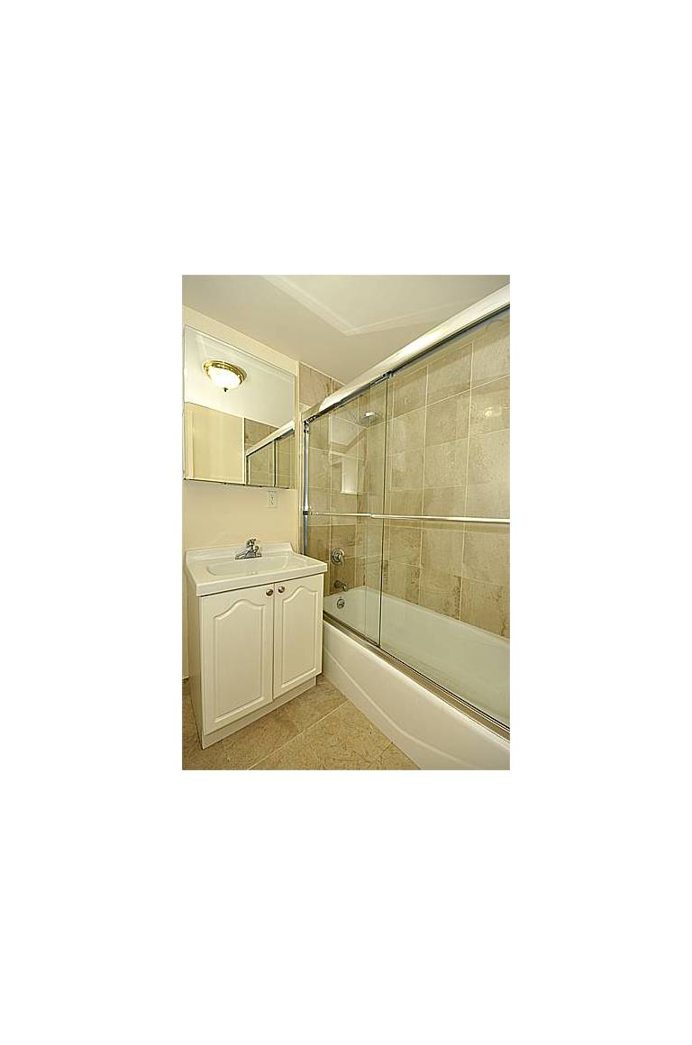 39th Street Suites 
