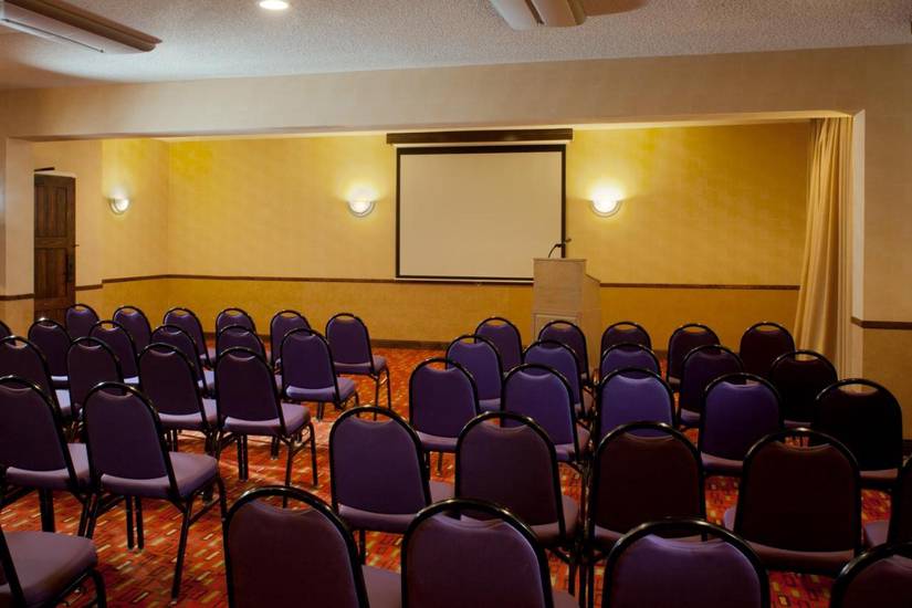 Courtyard Santa Fe  3* США, Санта-Фе