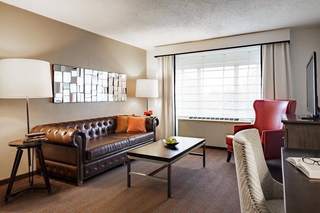 Capitol Hill Hotel 3*