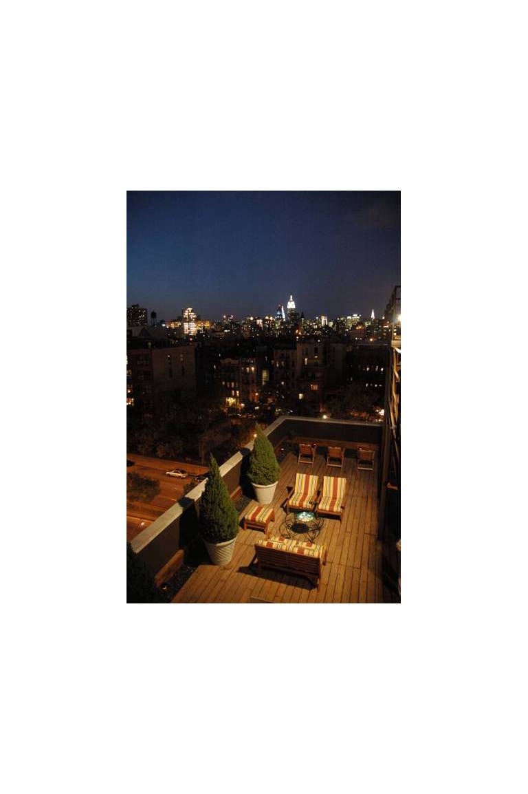 Hotel East Houston 