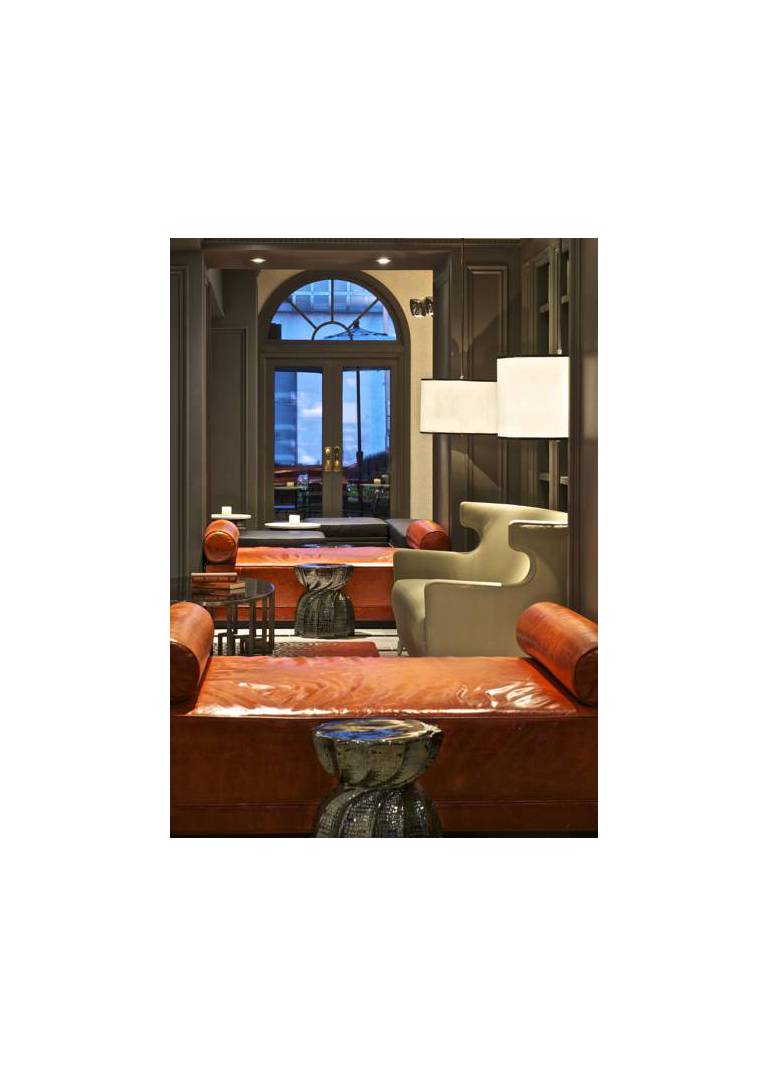 The Melrose Hotel 