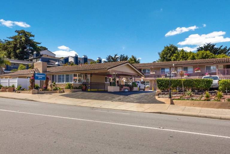 Carmel Hill Lodge 