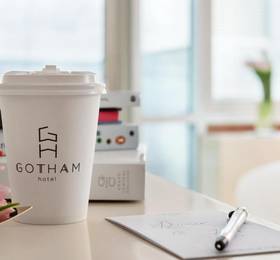 The Gotham Hotel  в Нью-Йорке