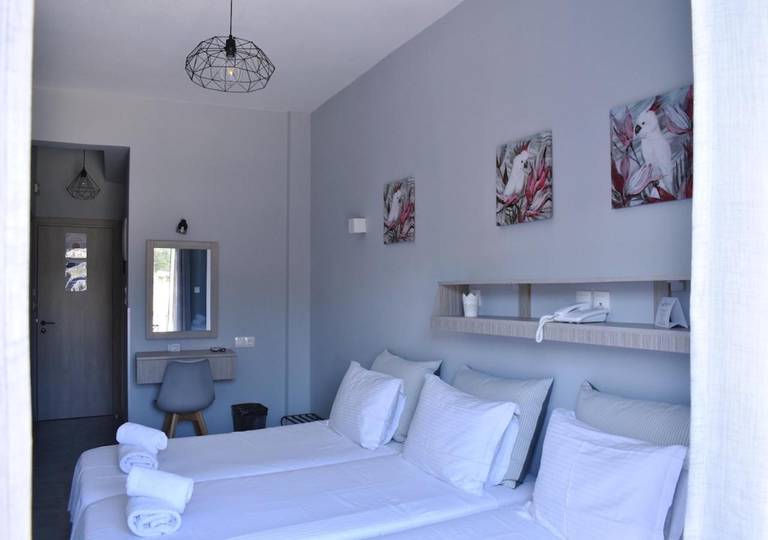 Hotel Aliprantis 